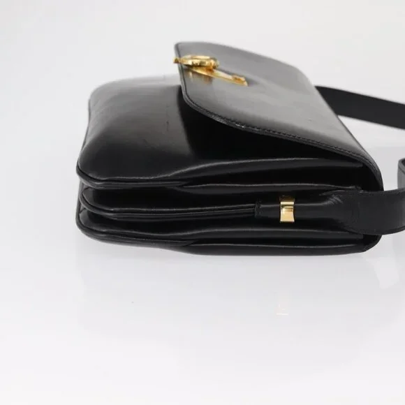 Pre-Owned GUCCI GG Canvas Shoulder Bag Beige Gold 90646Brand: GUCCI Material: